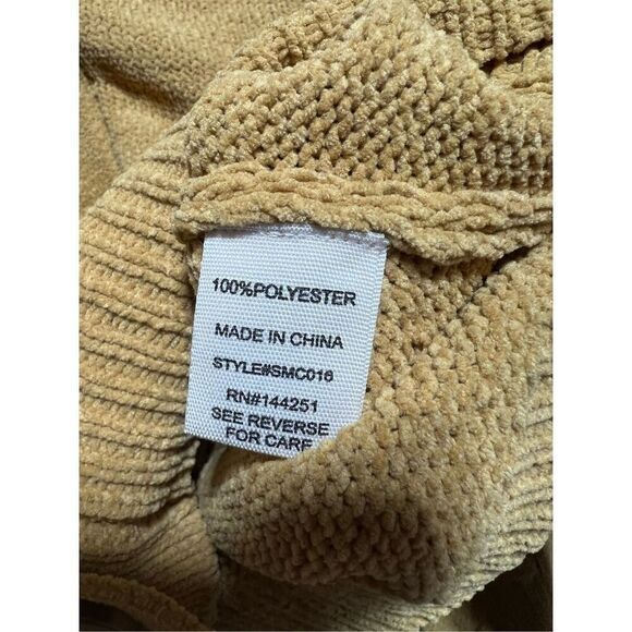 Moon & Madison Anthropologie Mustard Cropped Popcorn Sleeve Button Cardigan - Picture 4 of 4